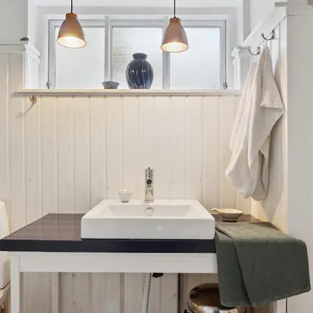 펜션 2 Bedroom Lovely In